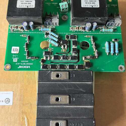 议价FF200R33KF2C IGD515EI可维修