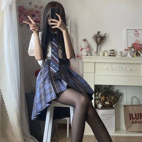 爆款黑丝袜女15D超薄透明防勾职业搭工作长筒JK黑色丝袜新款