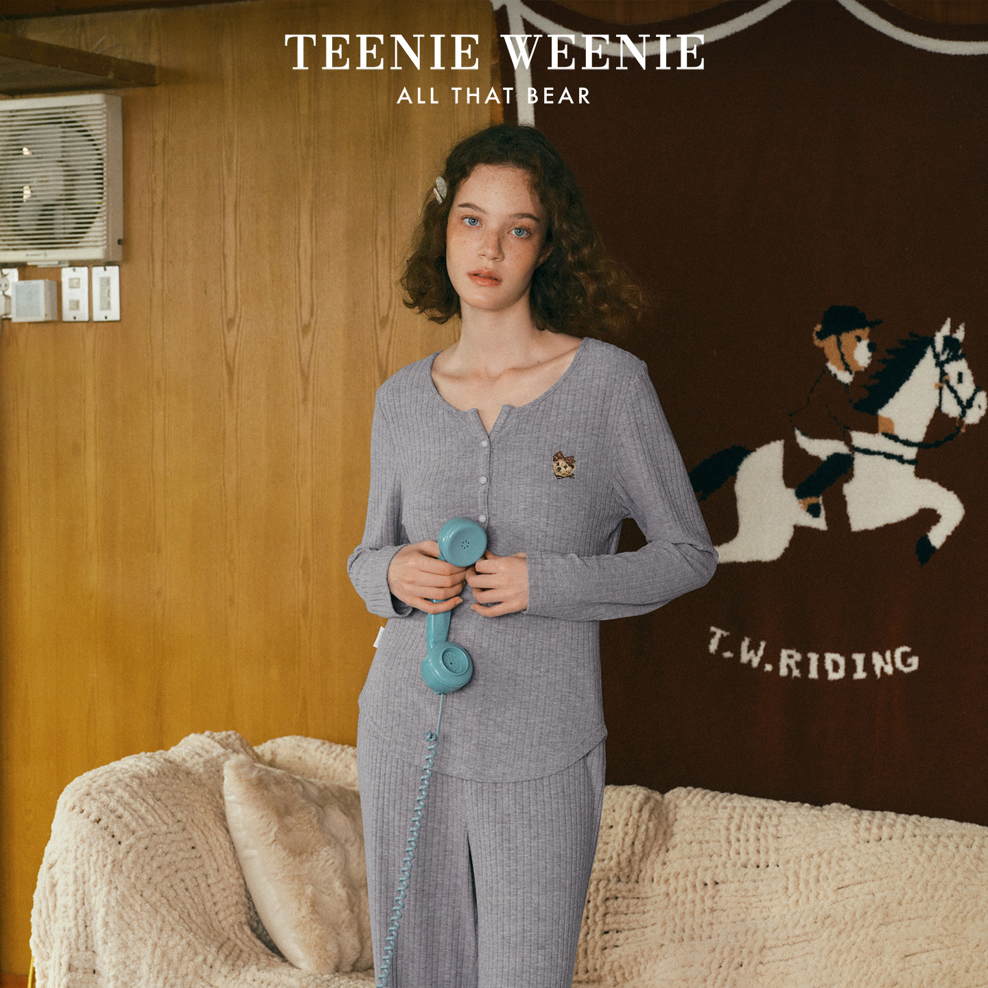TeenieWeenie带胸垫睡衣女款2026新款春秋季A类长袖女家居服套装