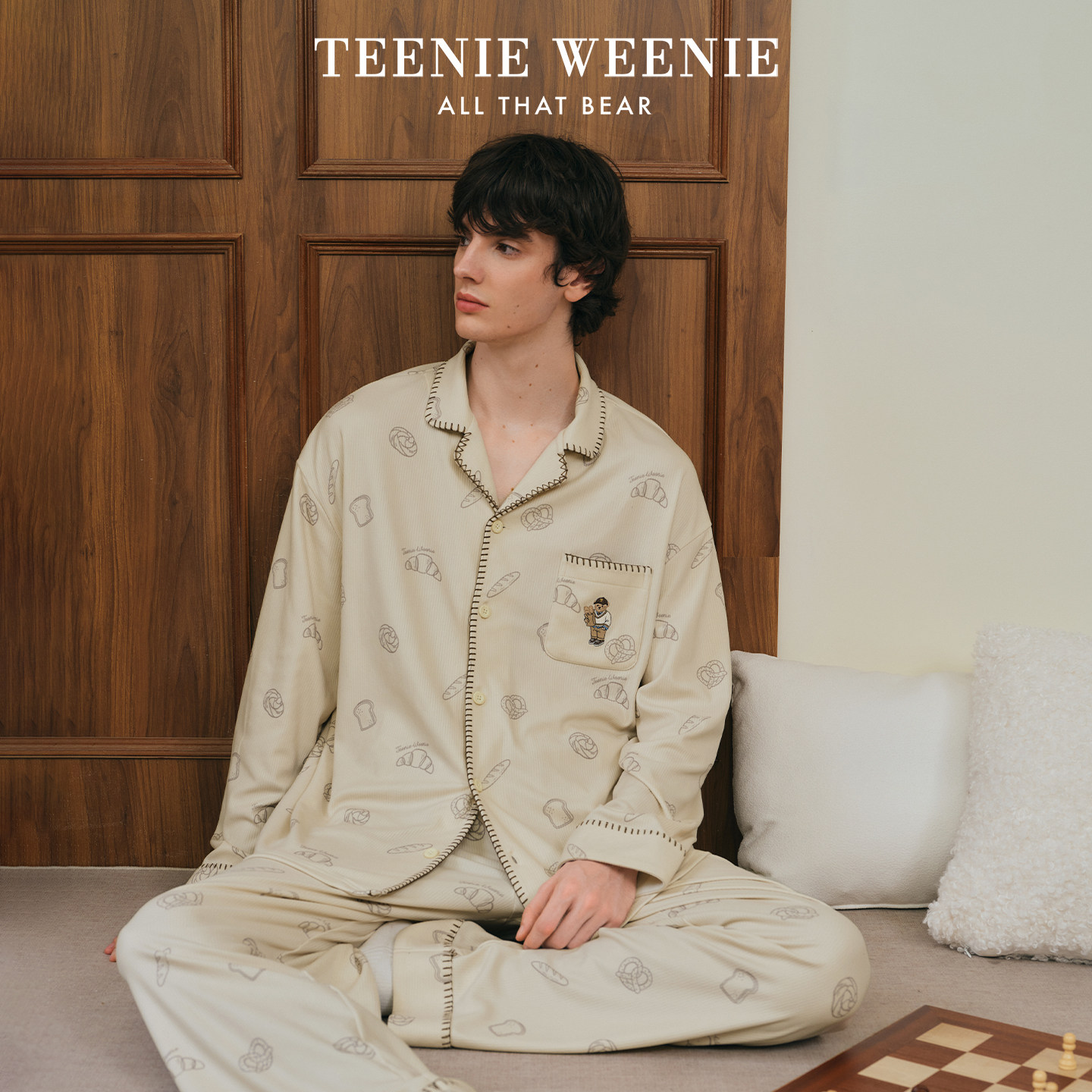 TeenieWeenie小熊法兰绒睡衣男款冬季美式复古面包满印长袖家居服