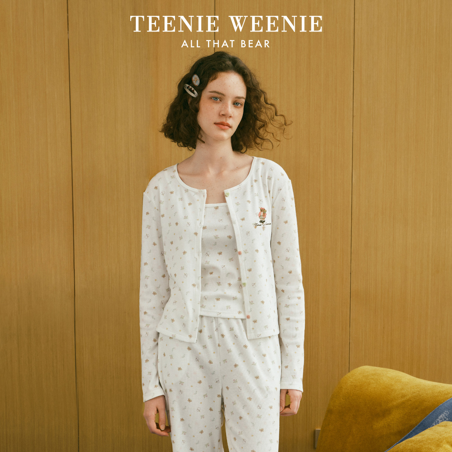 TeenieWeenie华夫格睡衣女款秋季带胸垫吊带开衫三件套碎花家居服