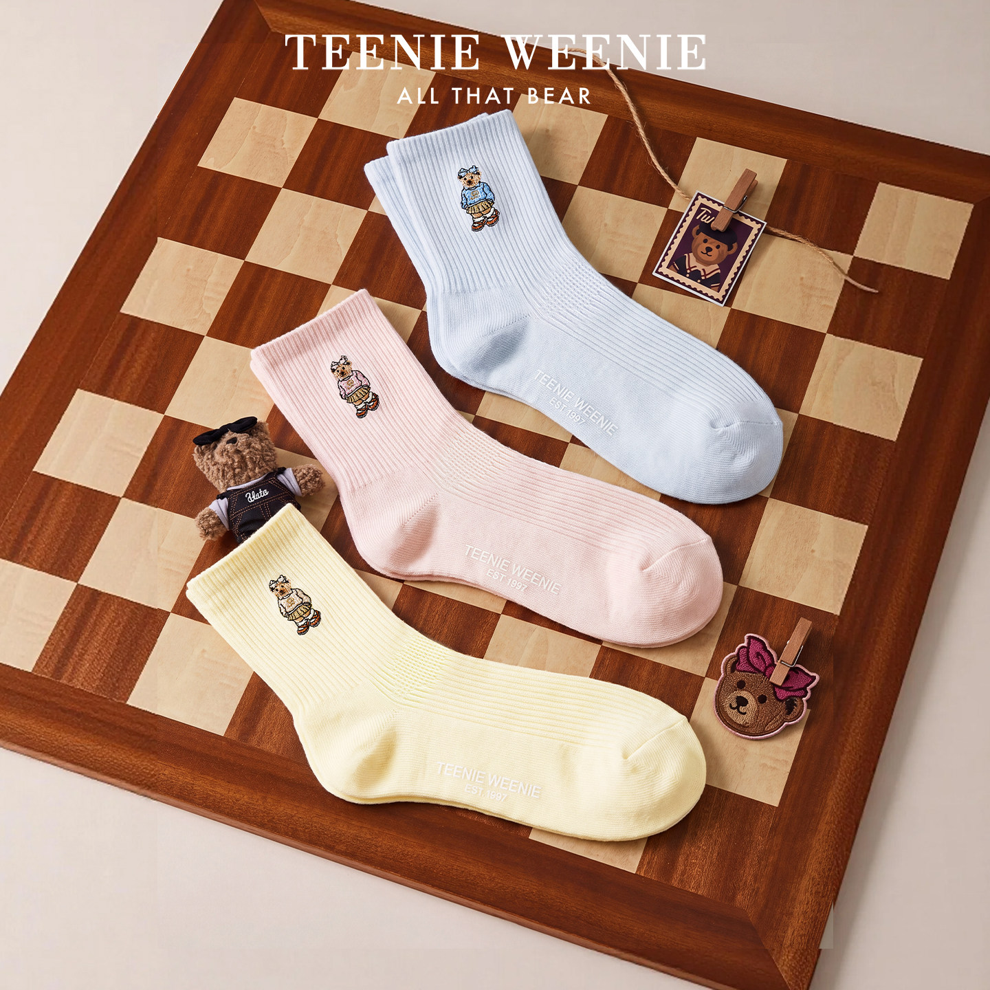 TeenieWeenie小熊袜子女款2026春秋季新款学院风通勤撞色中筒袜女