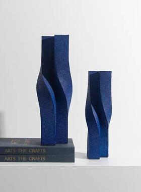 简约克莱茵蓝色扭曲花瓶客厅摆件样板间餐厅家居艺术软装饰品手工