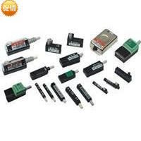 供应快速接头JSM-L-Z4-G1/8直通直角三通调速等多种规格尺寸