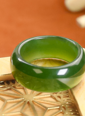 新款戒指和田玉戒指天然和田玉气质百搭满绿碧玉戒指节日送礼