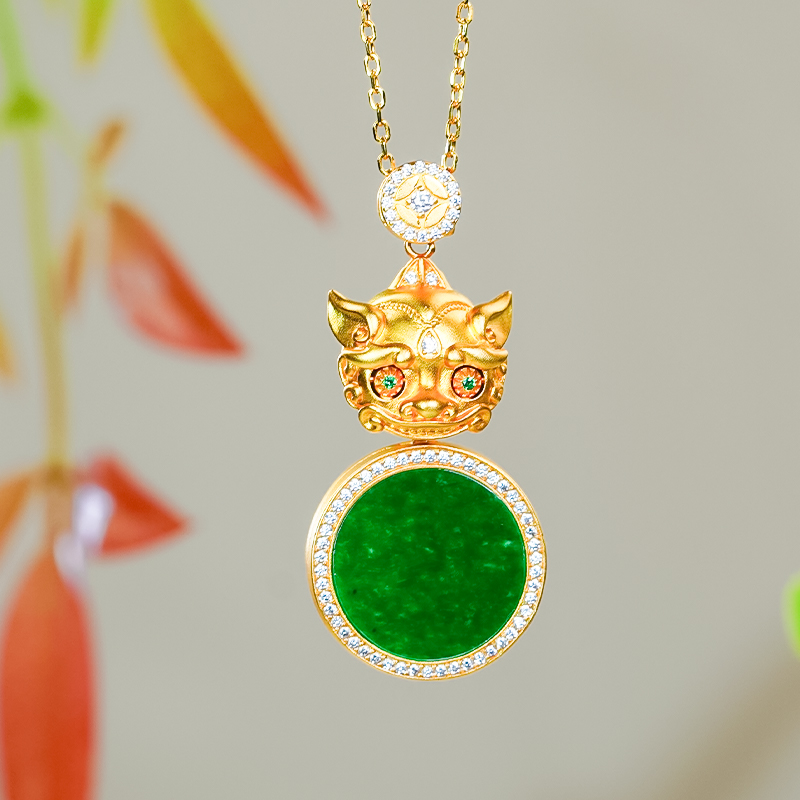 天然翡翠A货银镶嵌精致貔貅轻奢满辣绿翡翠绿圆牌吊坠项链