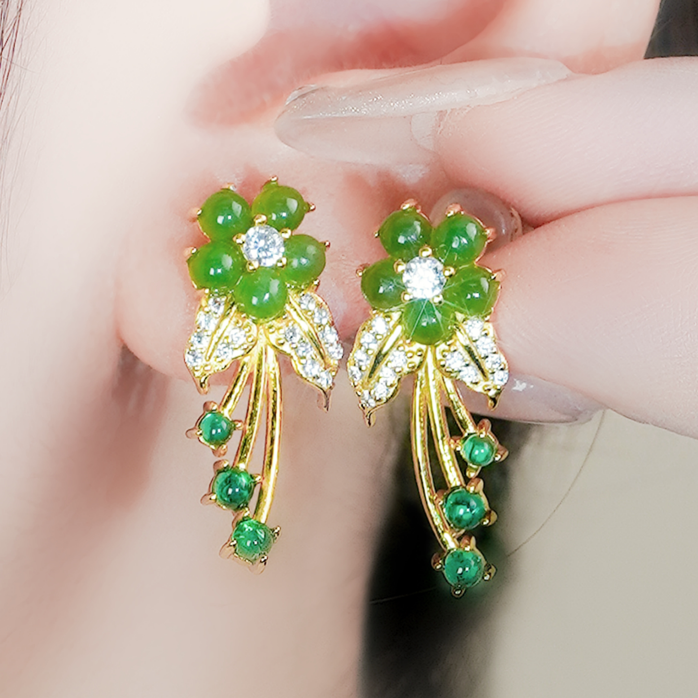 天然和田玉蛋面耳钉925银镶嵌精致碧玉花朵高级感耳坠