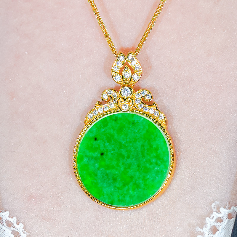 天然翡翠A货银镶嵌时尚花苞扣头阳绿翡翠如意圆牌吊坠s88有矿点