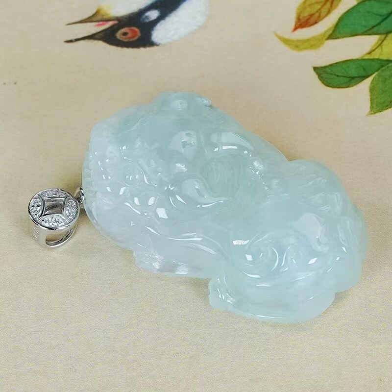 天然翡翠项链A货银镶嵌铜钱扣头简镶冰胶貔貅吊坠（银白色）
