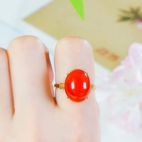 18K金天然红玛瑙本命年戒指