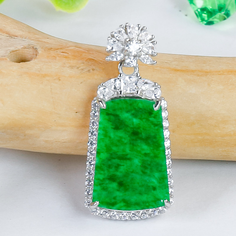 送老婆送爱人天然翡翠A货银镶嵌时尚精致满锆辣绿翡翠无事牌吊坠