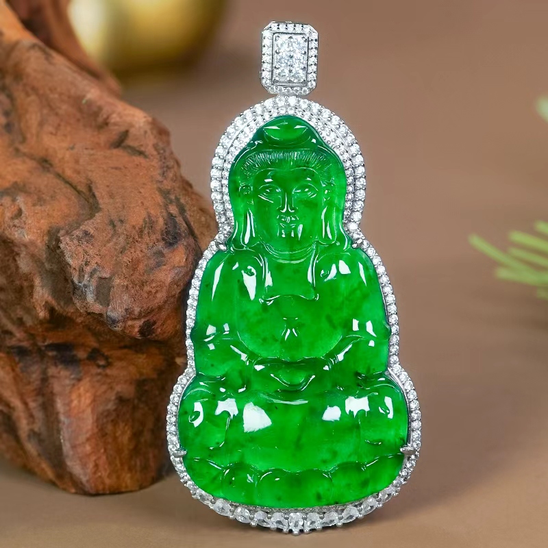天然翡翠观音吊坠银镶嵌精致国风配饰雕刻满绿冰辣绿玉坠项链