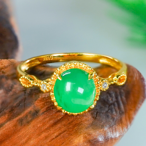 18K金镶嵌天然翡翠A货精致冰透椭圆蛋面翡翠戒指