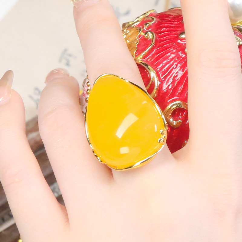 S925银镶满蜜满蜡精美水滴设计蜜蜡戒指（多样性发货）