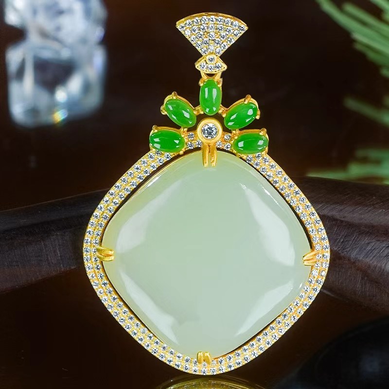 天然和田玉吊坠银镶嵌新中式宫廷国风设计感蛋面项链生日送礼