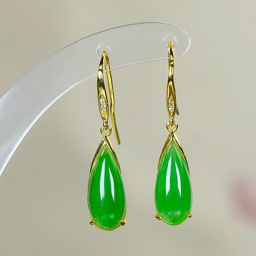 和田玉耳环时尚简约大气天然和田玉银镶嵌碧玉菠菜绿水滴耳环耳钩