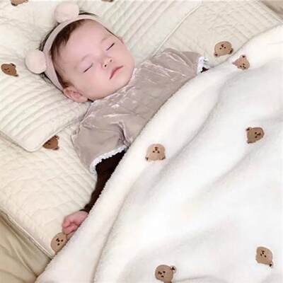 Baby Blanket Soft Fleece Cartoon Bear Embroidery Infant Quil