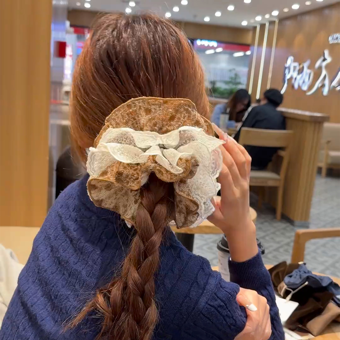 秋冬季针织毛绒蕾丝大肠发圈头绳