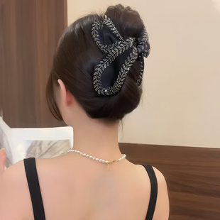 轻奢风高级感头发发夹 饱满后脑勺麦穗水钻三角抓夹头饰女2025新款