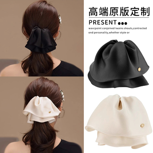 夏天后脑勺马尾抓夹头饰女2025新款高端高级感缎面褶皱裙摆发夹