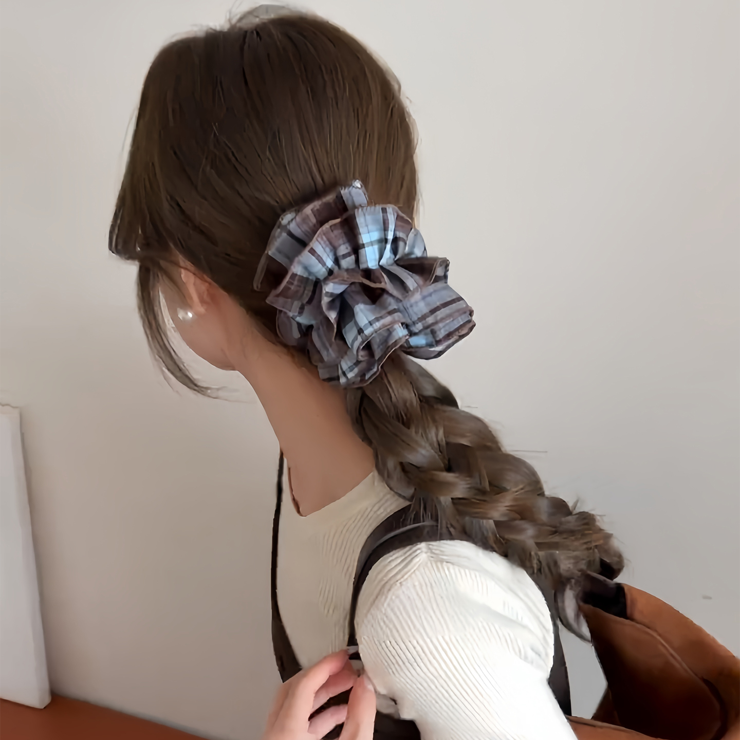 韩系蓝咖格文艺学院马尾香蕉竖夹