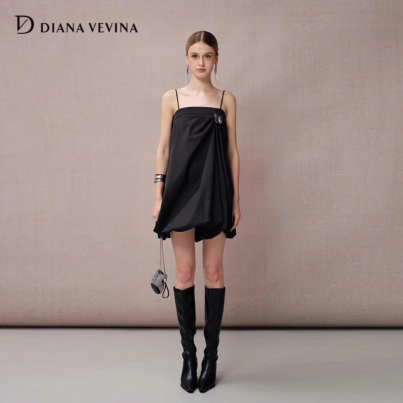 【祝绪丹同款】DIANAVEVINA2025夏季新款吊带连衣裙女时尚裙子
