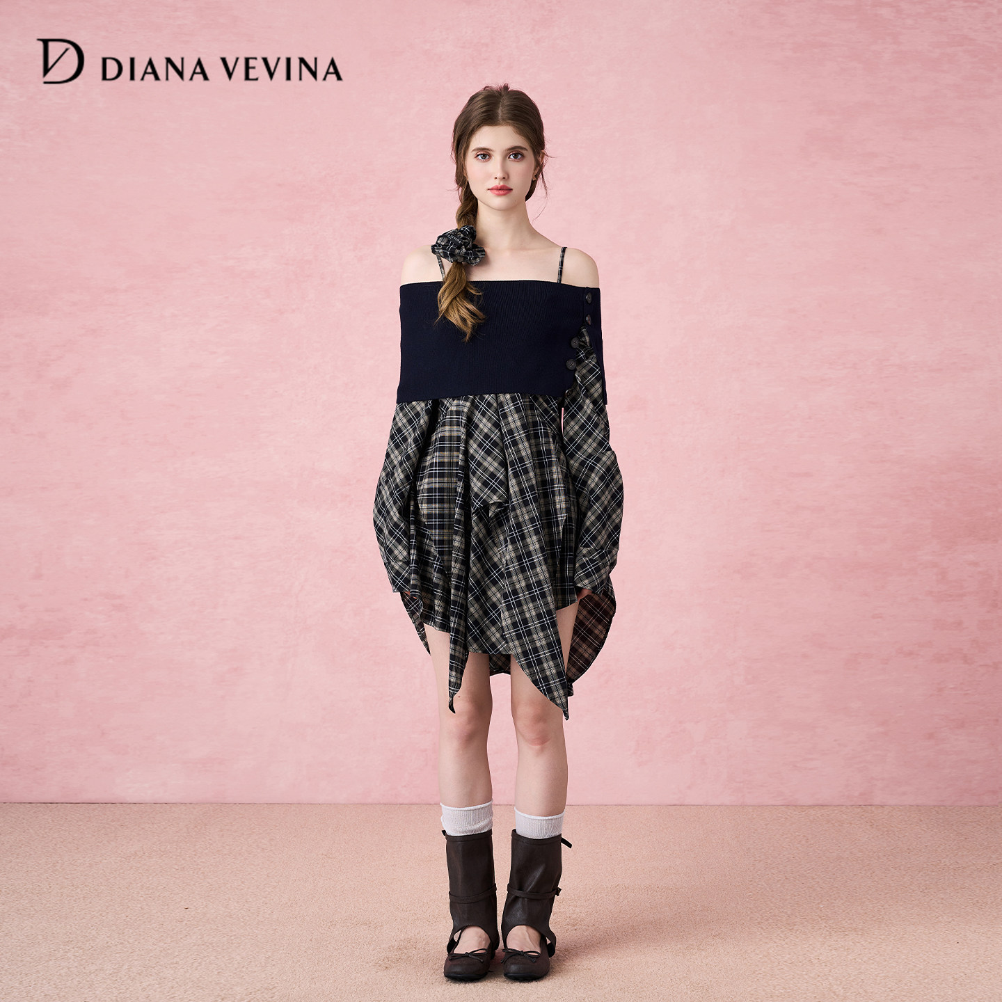 DIANAVEVINA秋冬新品两件套抹胸格纹一字肩不对称吊带连衣裙,女装/女士精品,连衣裙,淘宝优惠券,粉丝福利购,淘宝优惠卷