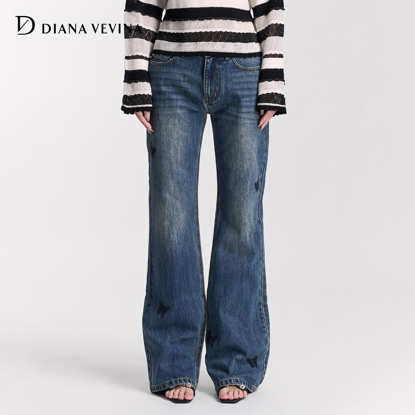DIANAVEVINA2026夏新款蓝色镂空蝴蝶刺绣高腰修身女微喇牛仔长裤