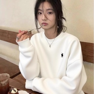 纯棉白色圆领卫衣女百搭显瘦2025秋冬新款设计感小众加绒加厚上衣