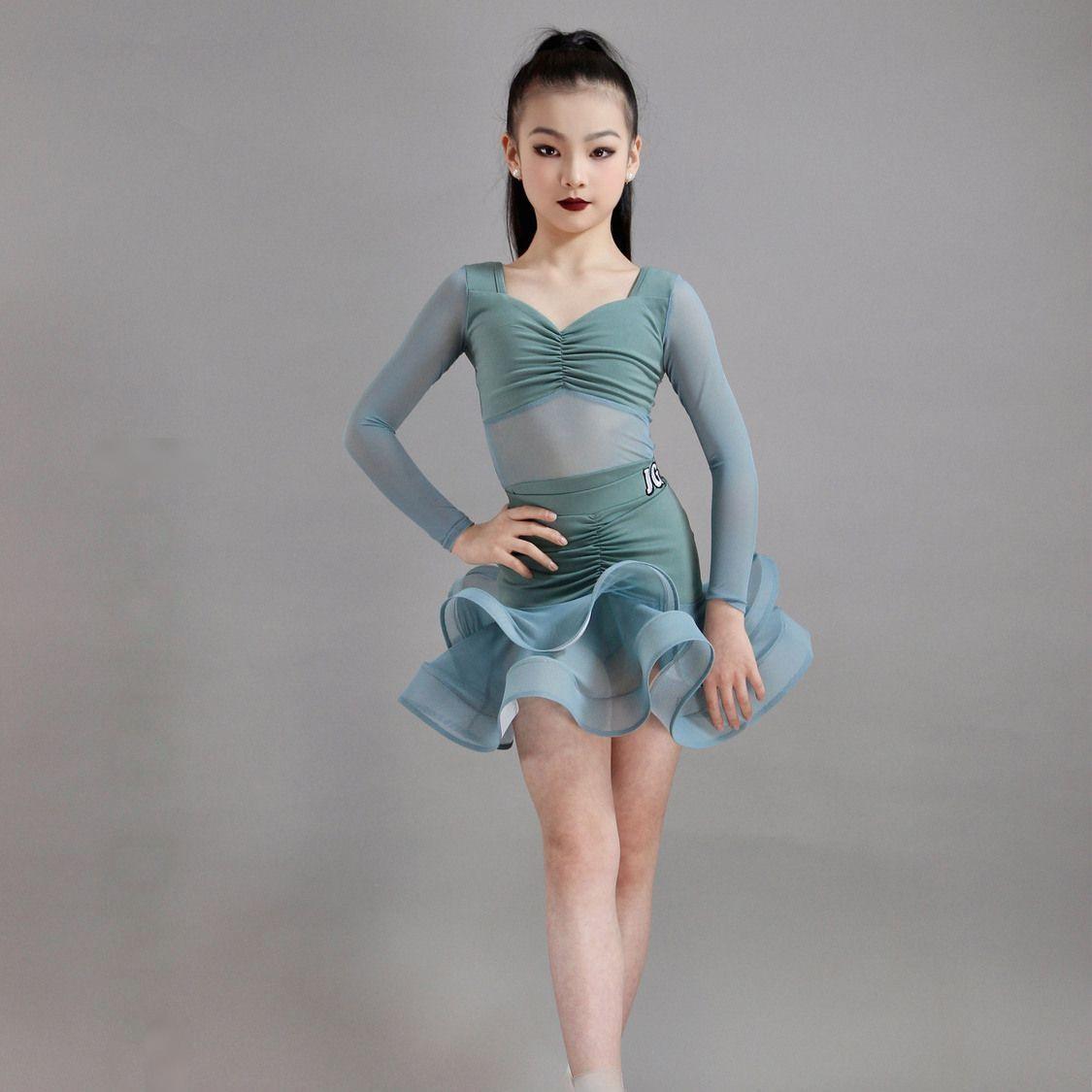 2025秋冬新款女童拉丁舞练习服长袖V领网纱上衣分体鱼骨大摆裙