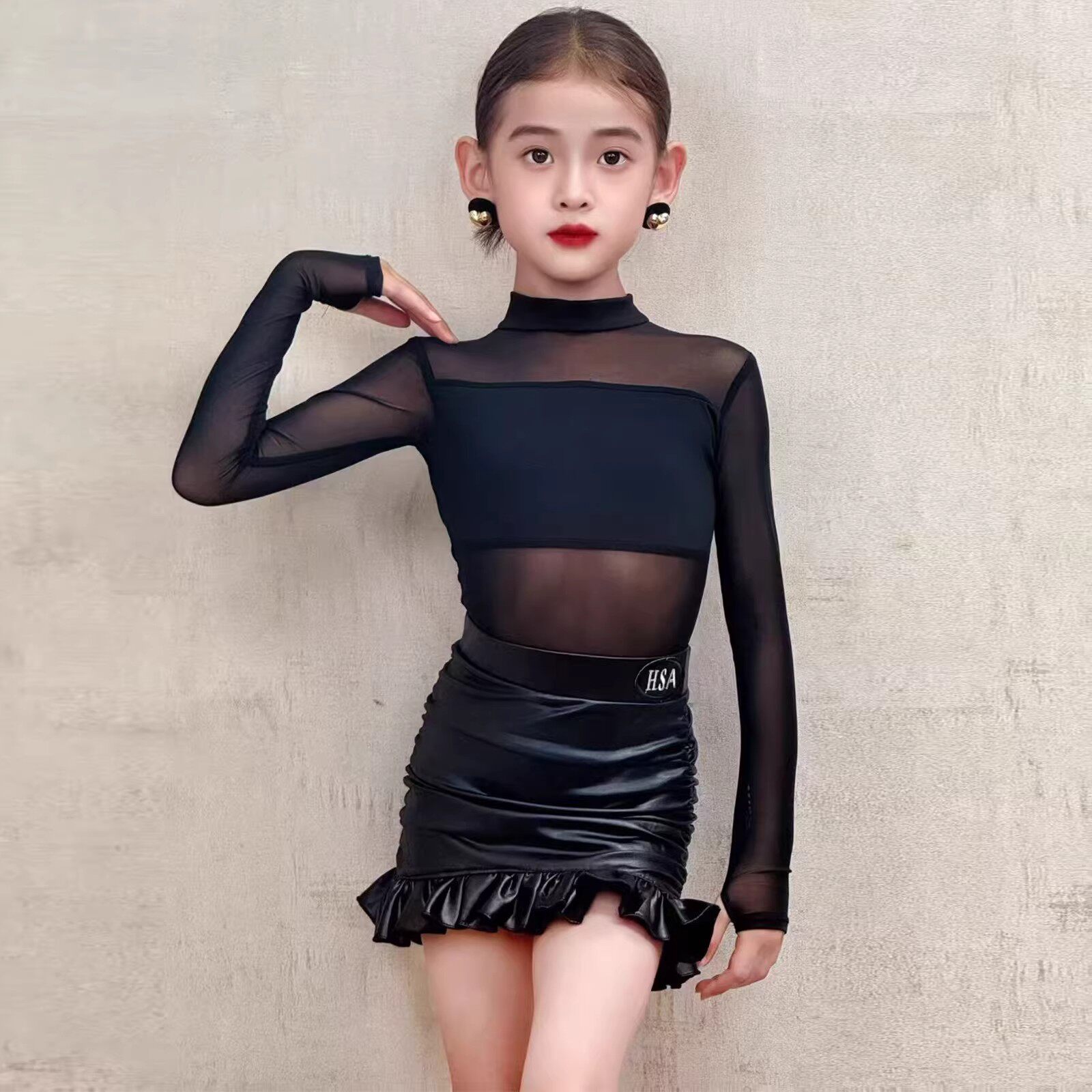 2026春季新款拉丁舞服女童练习服网纱拼接长袖连体上衣包臀裙套装