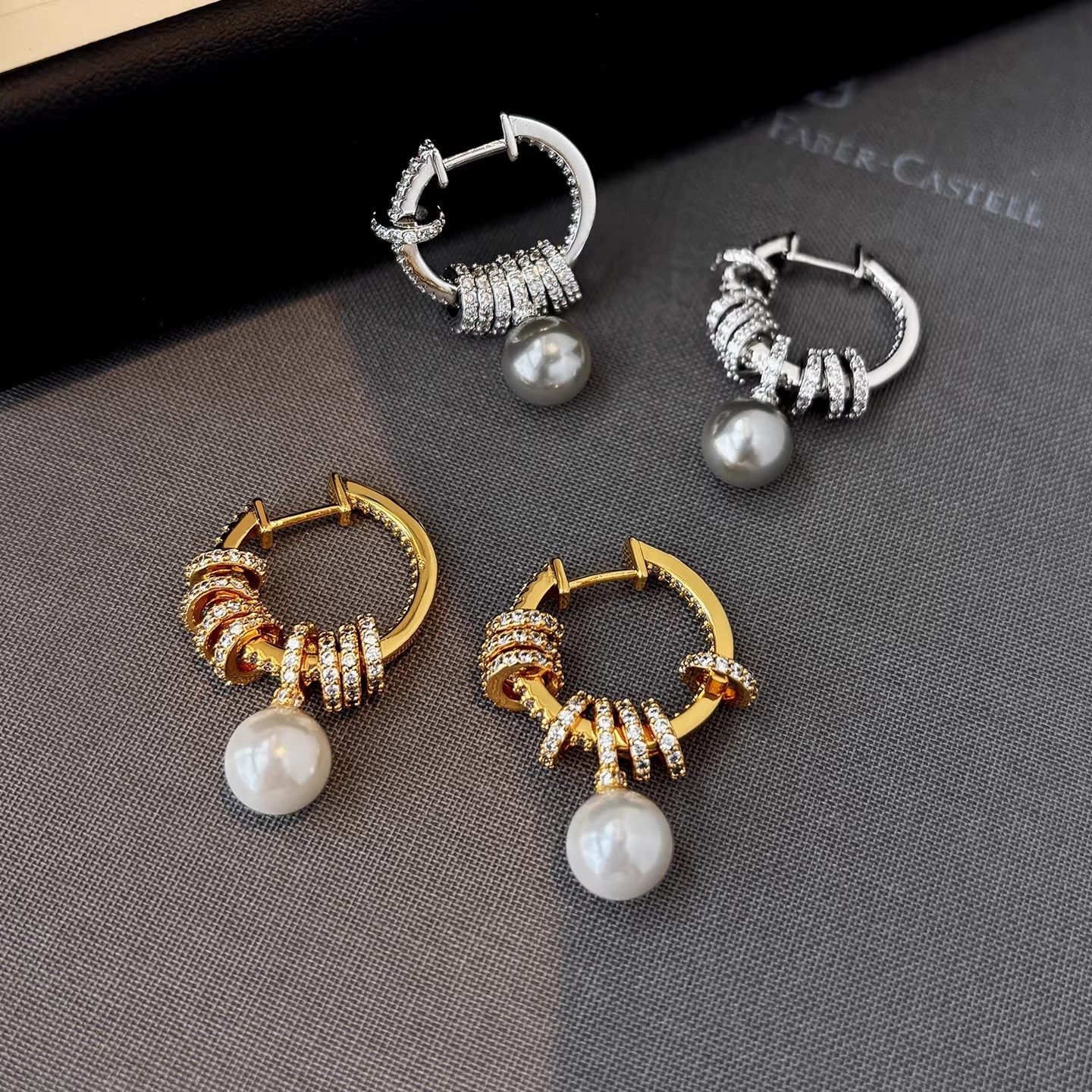 真金电镀精致微镶锆石时来运转耳环女小众高级感施家珍珠吊坠耳钉