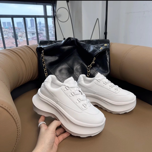 日本Lisa同款黑武士2025春秋增高6cm轻便休闲运动鞋小个子厚底小