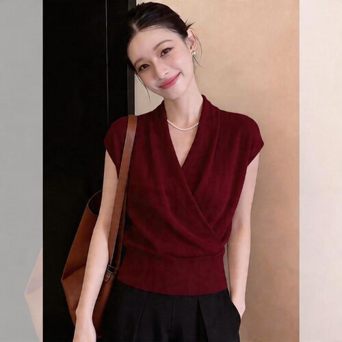 交叉V领莱赛尔天丝短袖针织女