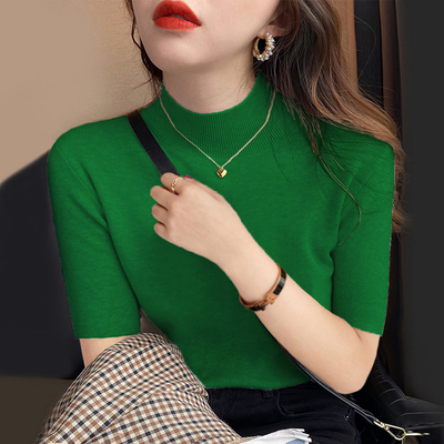 2025秋季薄款新款绿色别致半高领针织打底衫女内搭修身中袖上衣
