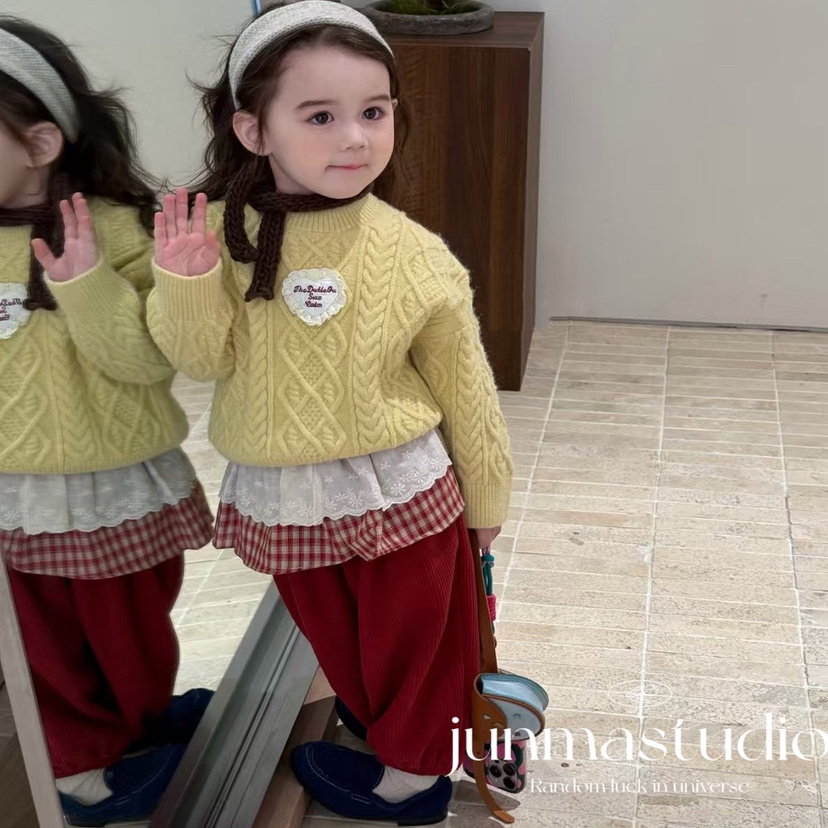 opao童装女童宝宝儿童冬装新款韩系爱心钩花毛衣荷叶边加绒灯笼裤