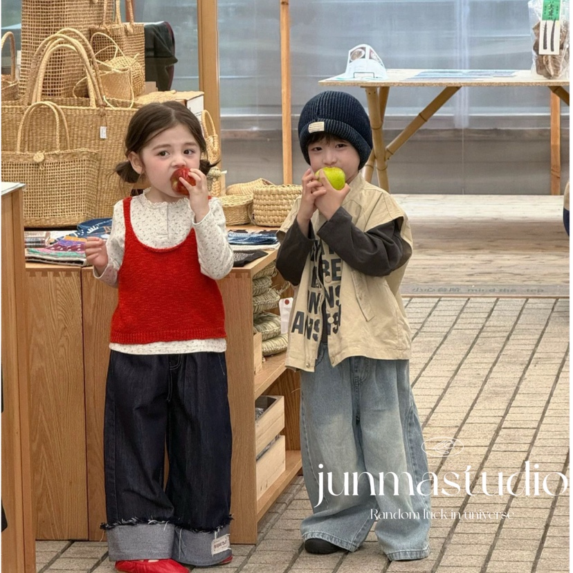 清仓!以个童装女童宝宝儿童春装吊带背心碎花T恤直筒牛仔裤子