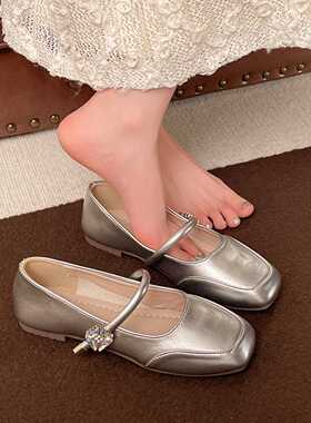 小香配子小单裙鞋女025年秋季新2款风时尚百搭显脚小84900软底玛