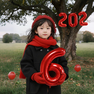 2026马新年装饰品过年春节儿童小女男孩数字气球红色除夕拍照道具