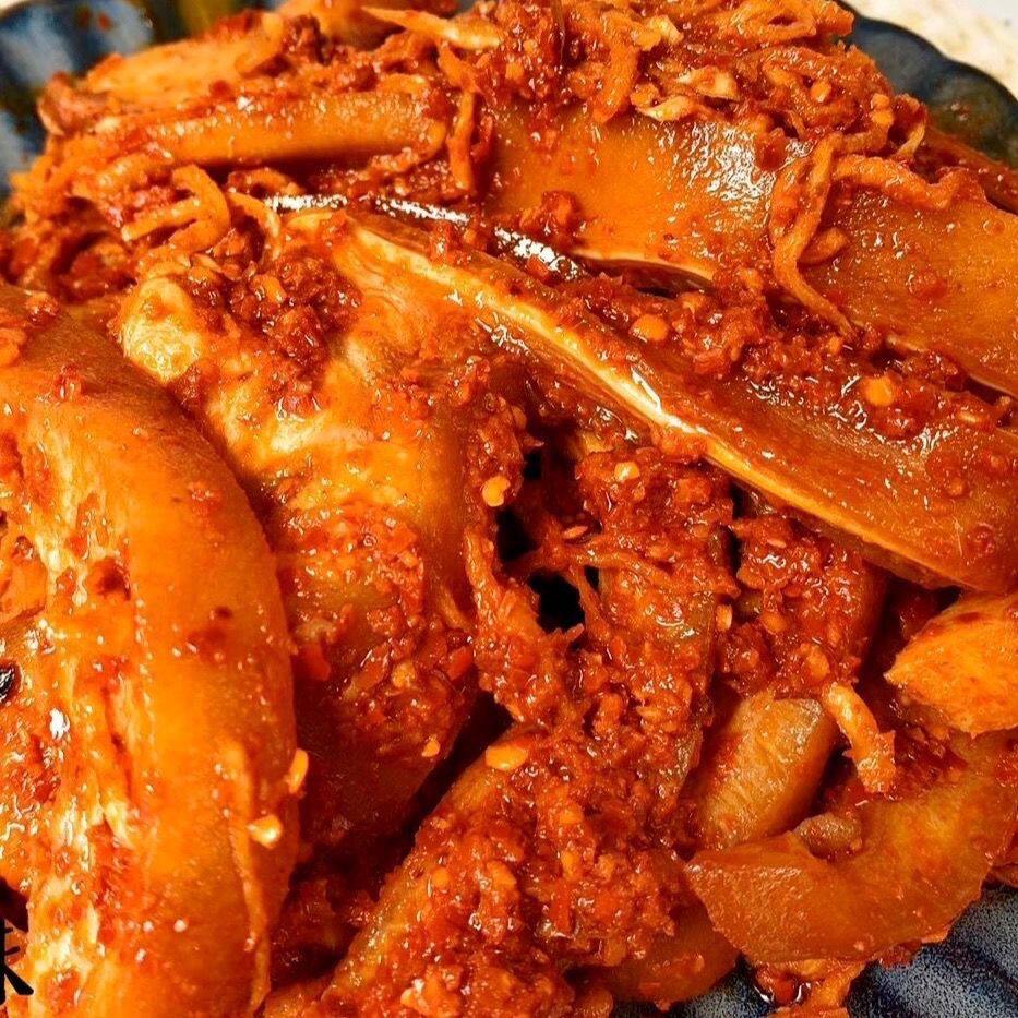 萝卜丝猪头肉鲊鲜香下饭菜云南施甸特产手工自制油萝卜干熟肉酱菜