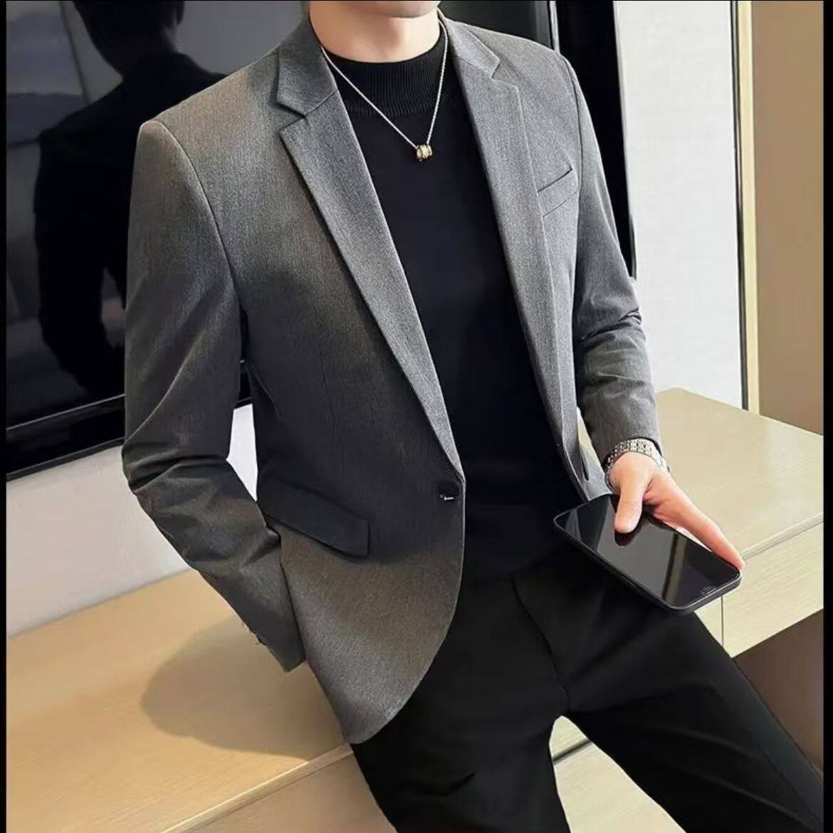 小西装男春秋季西服韩版商务休闲外套男士修身小西装套装