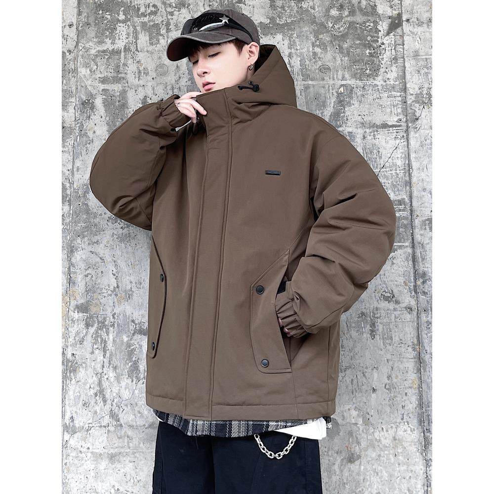 2025冬季连帽羽绒服男加肥加大码户外冲锋衣加厚短款外套宽松休闲