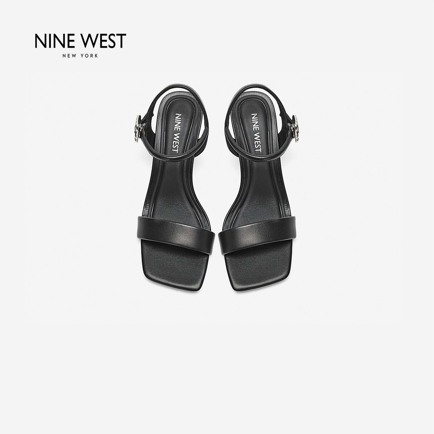Nine West/玖熙2026年夏季新款一字带凉鞋女方头露趾扣带高跟女鞋