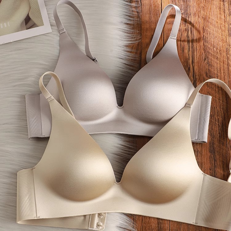 薄款缎面一片式无痕内衣女