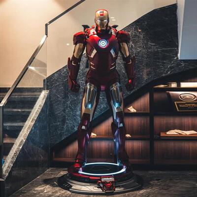 MK大型手办玻璃钢发光雕塑客厅装饰电影院门口大摆件