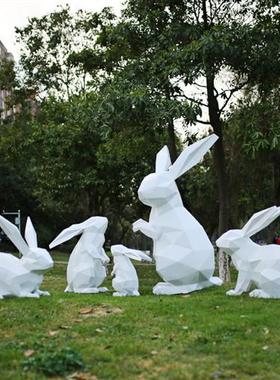 几何兔子雕塑商场售楼处公园草坪玻璃钢抽象动物园林景观装饰摆件