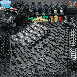 三角洲行动积木人仔防爆车重武器军事枪特警特种兵男孩小颗粒玩具