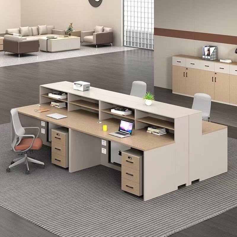 办公家具桌椅组合闲鱼二手家具旧货市场入口清仓职员屏风工位桌子