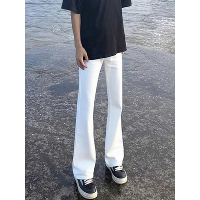 白色微喇牛仔裤男款春秋款
