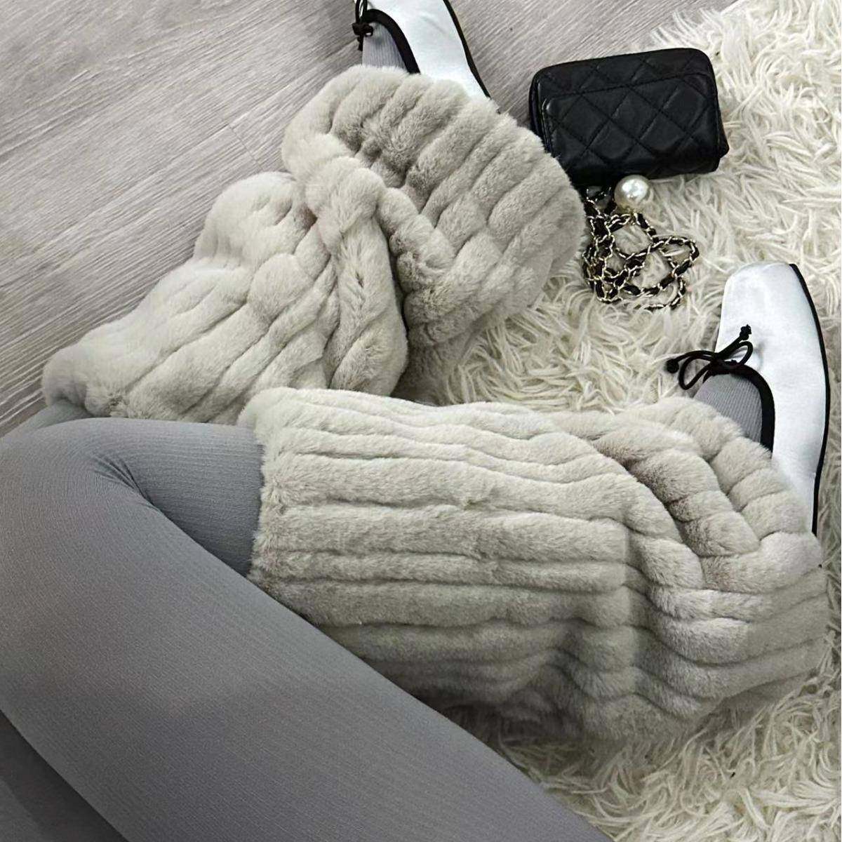 冰岛雪狐毛加绒加厚质感袜套配雪地靴堆堆袜保暖腿套中筒袜子,女士内衣/男士内衣/家居服,短袜,淘宝优惠券,粉丝福利购,淘宝优惠卷